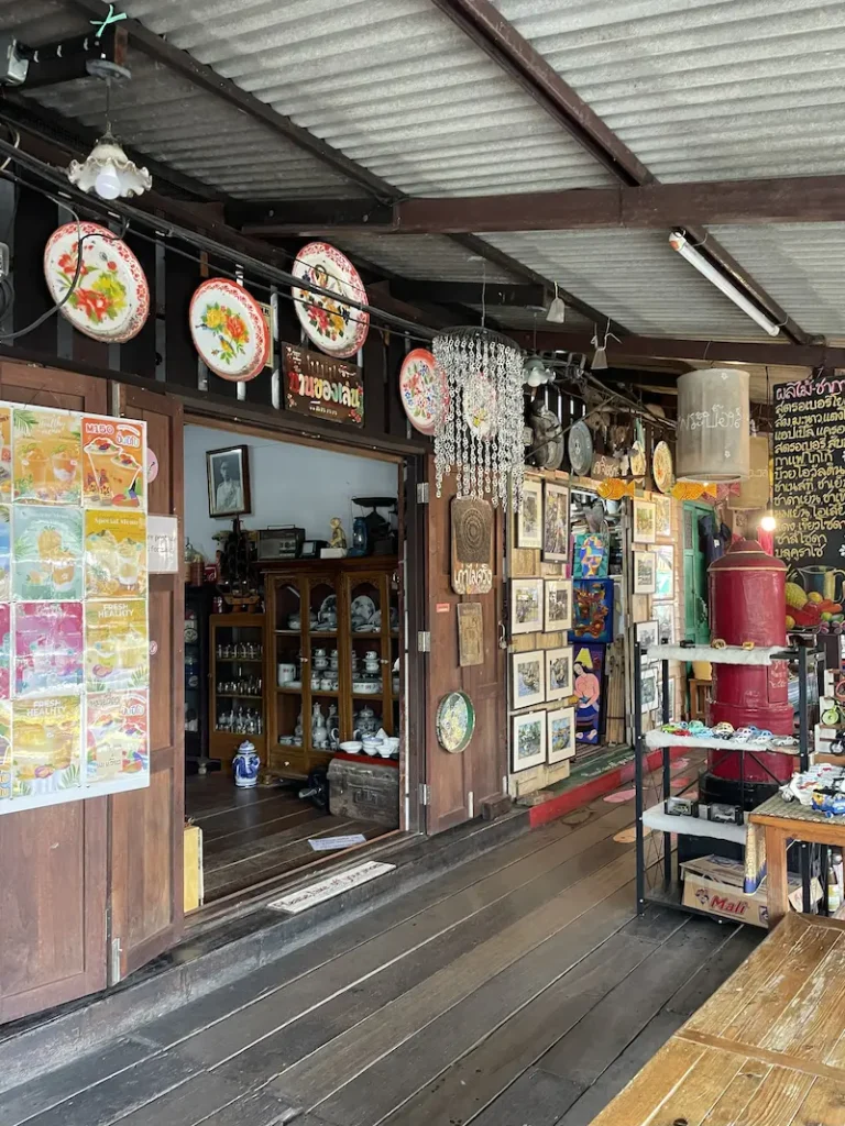 クロンバーンルアン