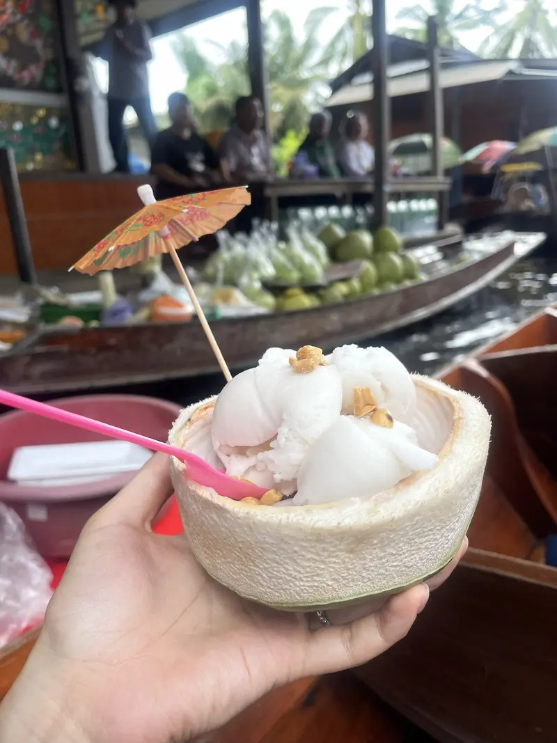 水上マーケット