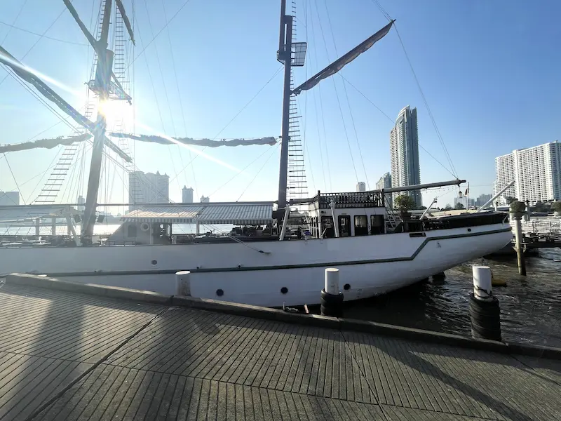 チャオプラヤ川クルーズ