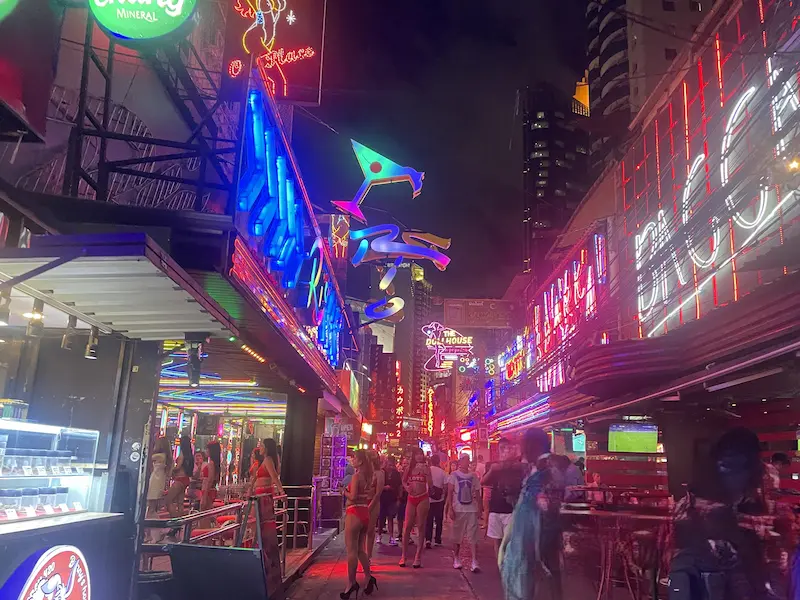 ソイカウボーイ